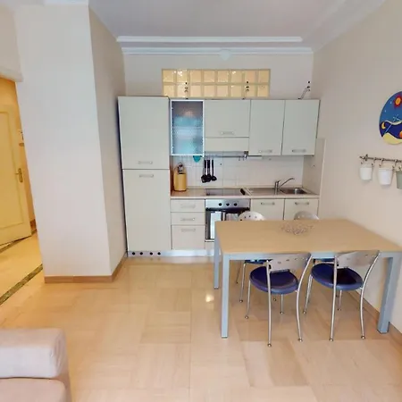 Apartmán 39pp - Agreable 2p Plein Centre De Avec Balcon Menton